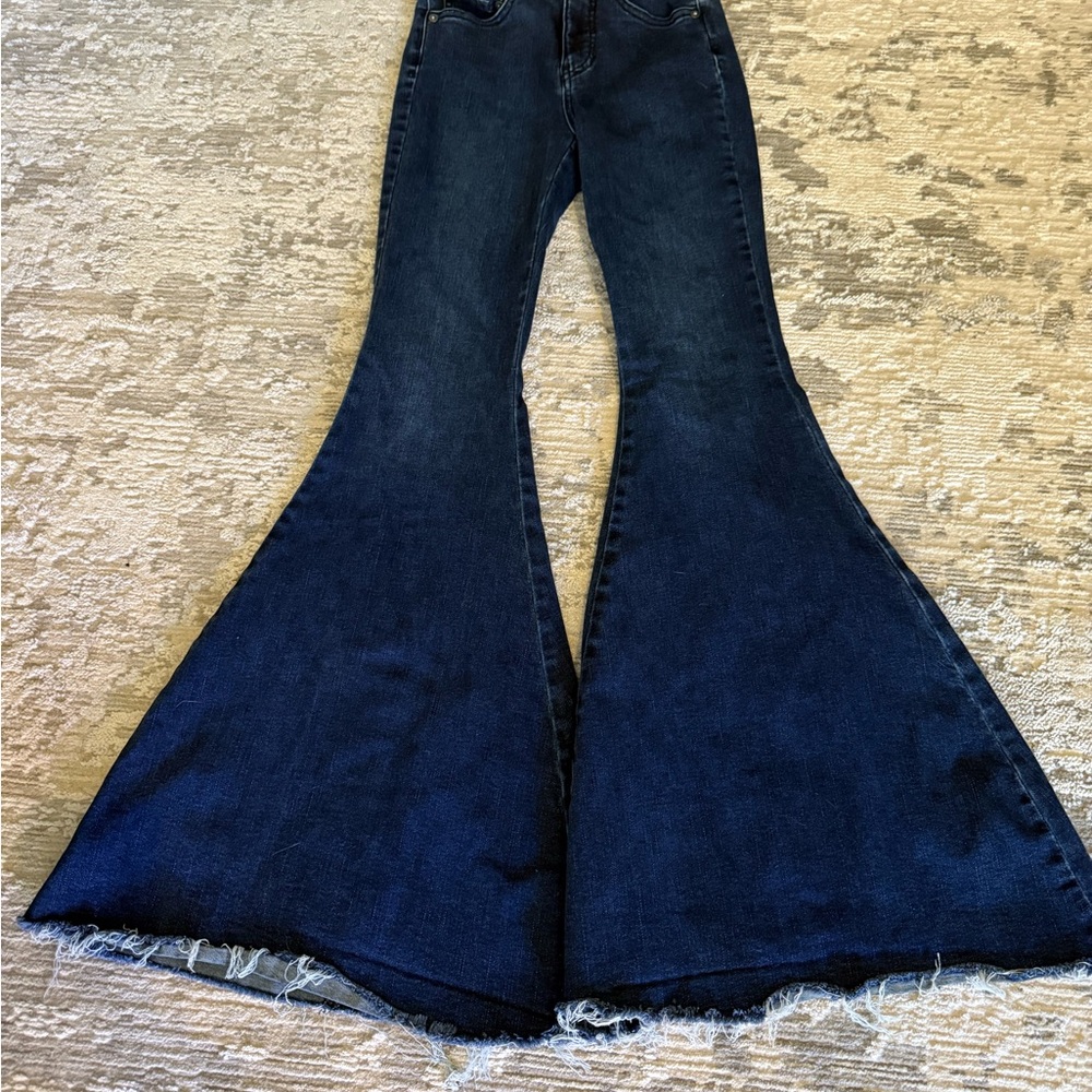 We The Free People Ma Cherie Flare Jeans - Dark Blue Lace Up Back - Picture 3 of 8